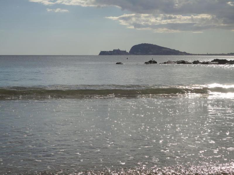 Casa Del Mare Apartment Formia Luaran gambar